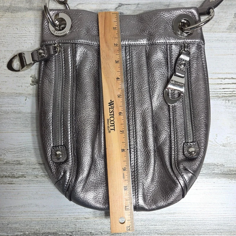 b. makowsky makowsky metallic